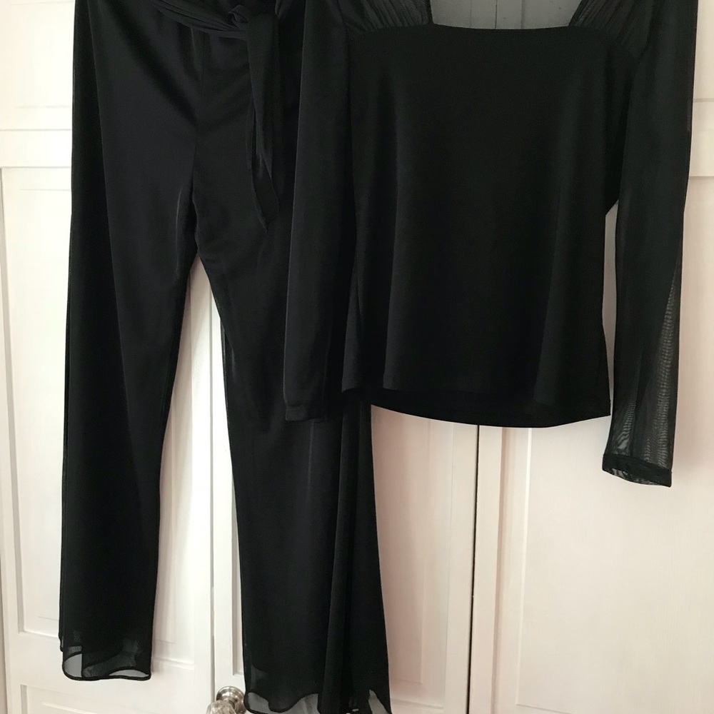 Susie in the city top with MSK pants